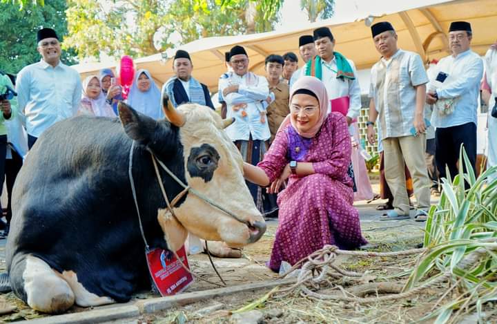 Iduladha Momentum Tingkatkan Ketakwaan dan Rasa Kepedulian Sosial di Indramayu