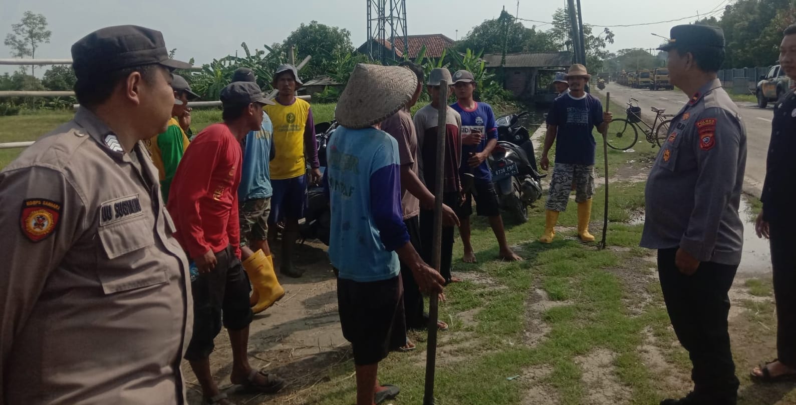 Forkopimcam Kedokanbunder Lakukan Normalisasi Sungai