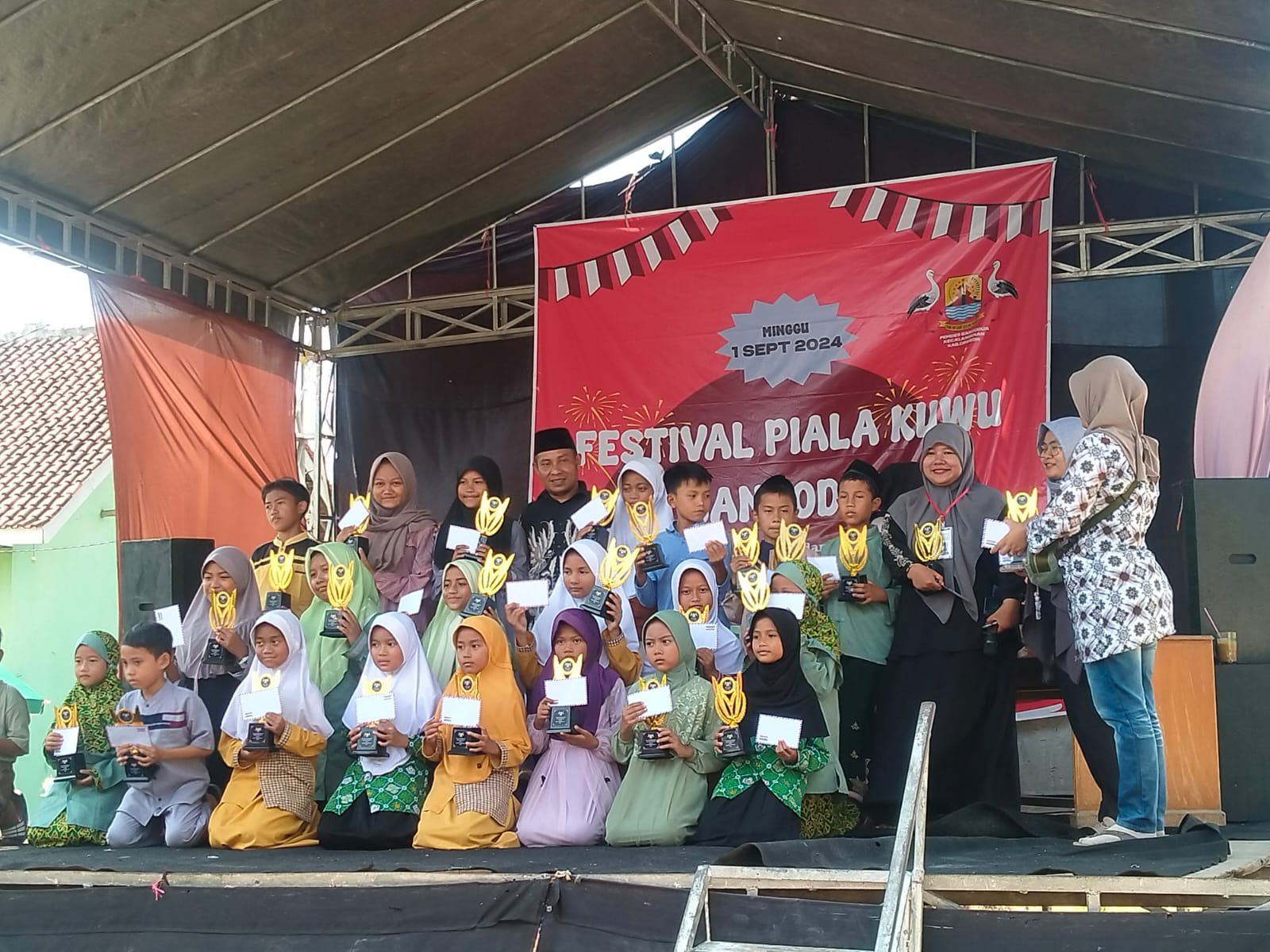 Pemdes Bangodua Gelar Festival kuwu membangun Generasi Anak-Anak Bangodua Yang Berprestasi