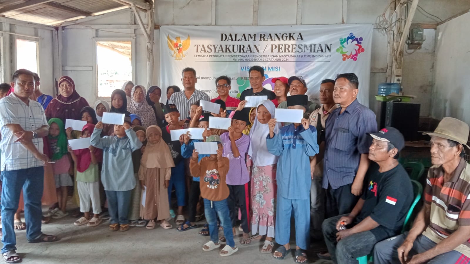 LPPPM Memberikan Santunan Kepada 50 Anak Yatim Piatu Yang ke 2 di Kecamatan Juntinyuat