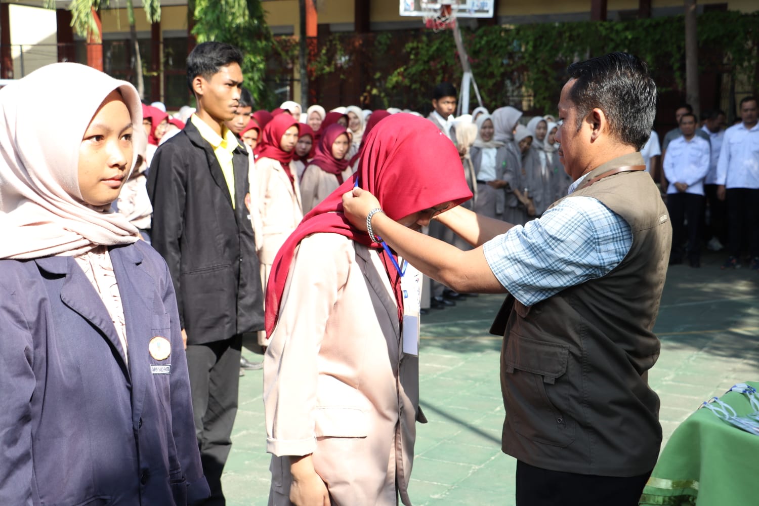 PELEPASAN PKL SISWA/I SMKN 1 KADIPATEN MAJALENGKA