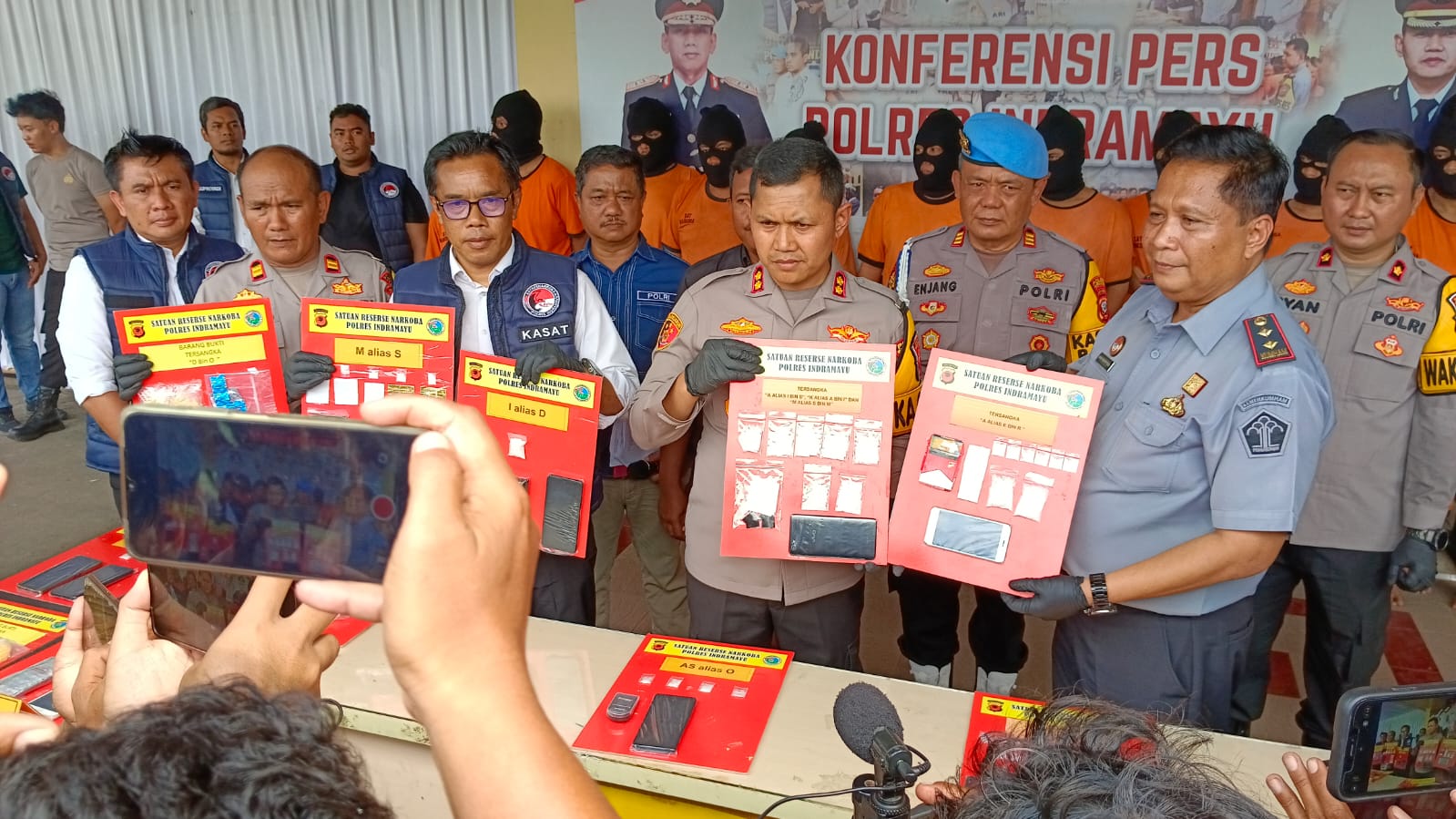 Satresnarkoba Polres Indramayu Tangkap 23 Tersangka Kasus Narkoba di November 2024