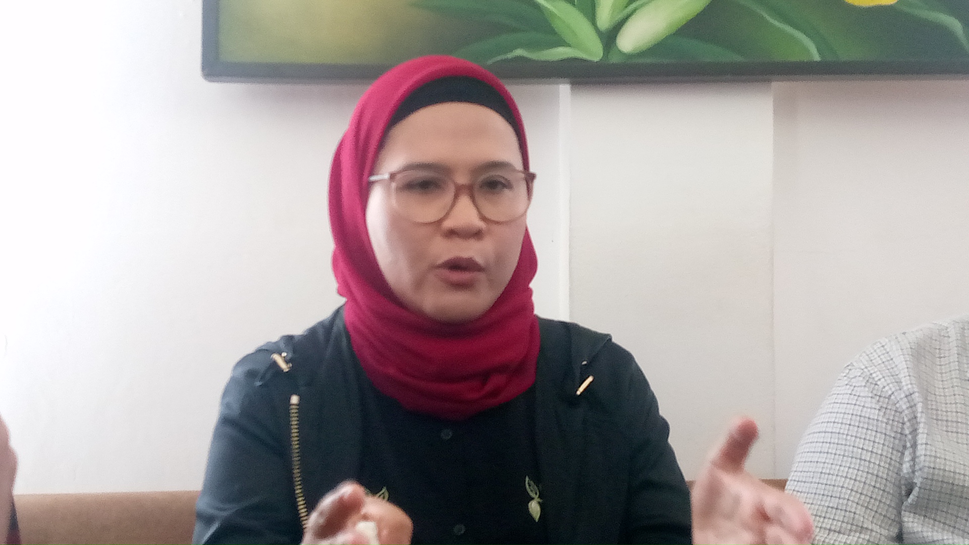 NINA AGUSTINA MEMBENARKAN ADANYA INSIDEN PENGHADANGAN OLEH SIMPATISAN PASLON LAIN SAAT KAMPANYE