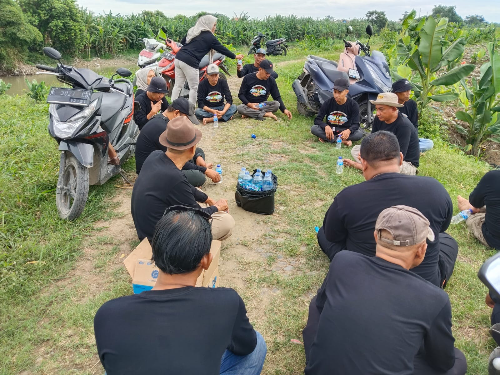 Menengok Tradisi Sedekah Bumi Desa Buyut Kecamatan Gunungjati Kabupaten Cirebon