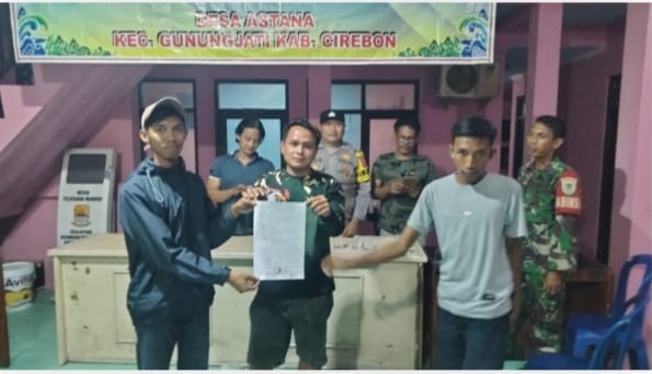 Berikan Solusi BhabinKamtibmas Astana Polsek gunung Jati Polres Cirebon Kota,Mediasi Problem Solving.