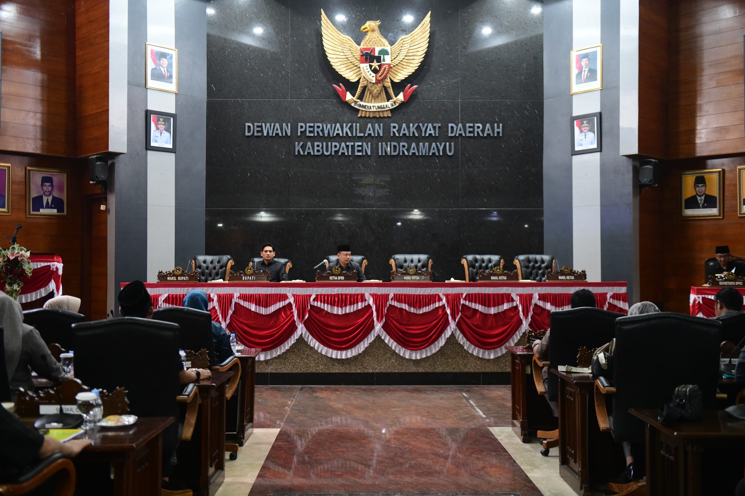 Bupati Lucky Hakim Terima Masukan DPRD tentang Nota Penjelasan Bupati terhadap Raperda RPJMD Kabupaten Indramayu 2025-2029