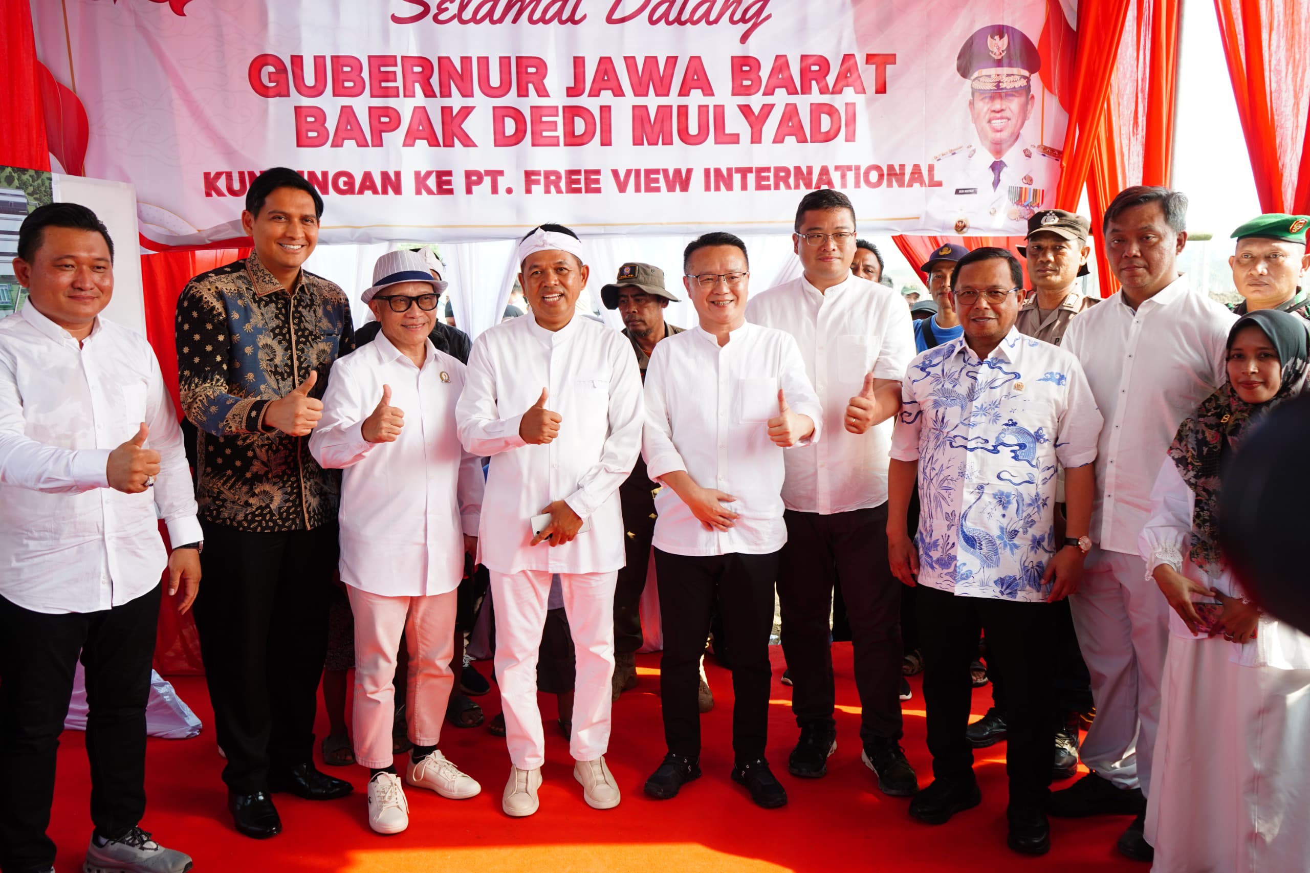 KDM dan Lucky Hakim Tinjau Pembangunan Pabrik Sepatu di Desa Cikawung, Bakal Serap 30 Ribu Pekerja